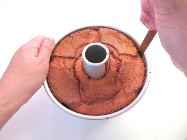 画像 型から外したストロベリーシフォンケーキ