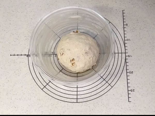 素朴で香ばしい♪全粒粉入りくるみ食パンの作り方の手順6