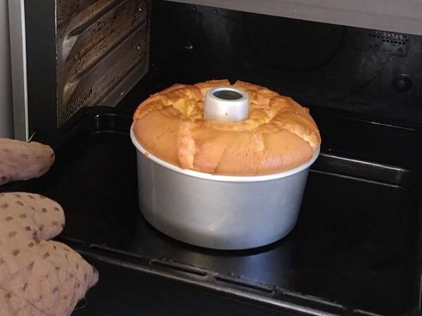画像 オーブンで焼くシフォンケーキ