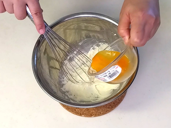 画像 食感が楽しい♪ ざくざくクッキーチョコケーキの作り方の手順2