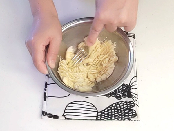 画像 しっとり&ふんわり♪チョコバナナシフォンケーキの作り方の手順1