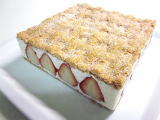苺とホワイトチョコのスクエアケーキの作り方の手順16
