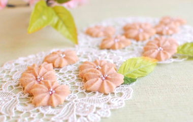 桜の苺ミルククッキーの完成写真
