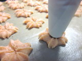 桜の苺ミルククッキーの作り方の手順3