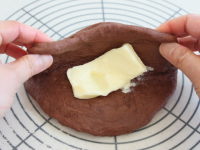 ココナッツショコラのお花パンの作り方の手順3