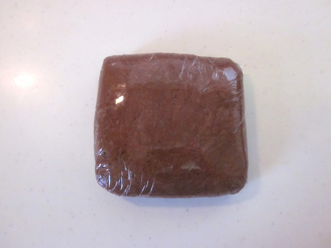 画像 つやつやのチョコレート屋根♪ チョコレートのヘクセンハウスの作り方の手順3
