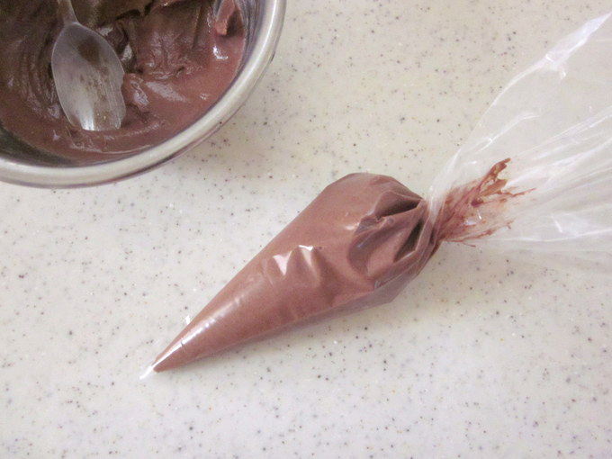 画像 つやつやのチョコレート屋根♪ チョコレートのヘクセンハウスの作り方の手順13