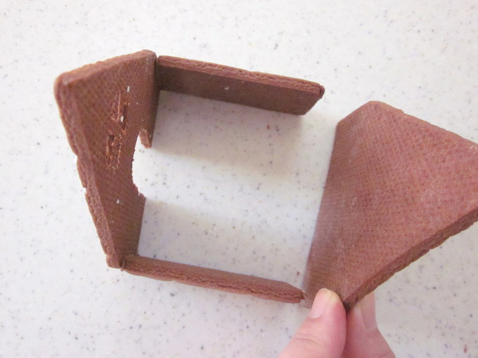 画像 つやつやのチョコレート屋根♪ チョコレートのヘクセンハウスの作り方の手順16