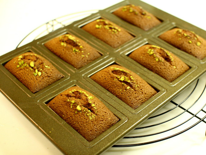 ビターな香りで大人風味♪ カフェチョコフィナンシェの作り方の手順6
