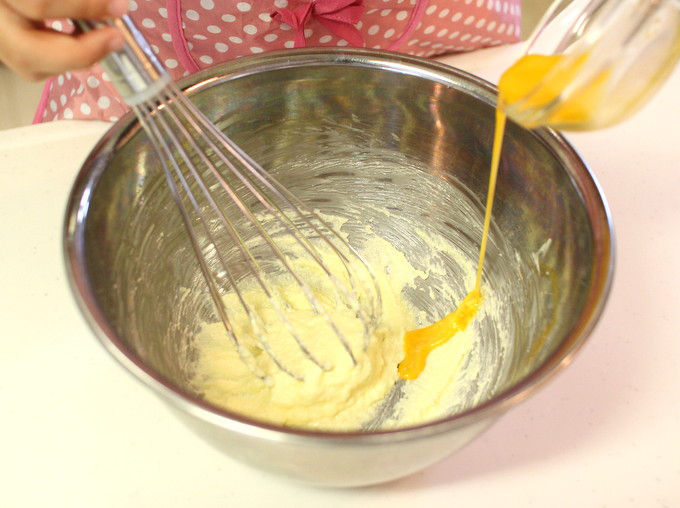 はじめてのアイシング♪ 親子で作るアイシングクッキーの作り方の手順2
