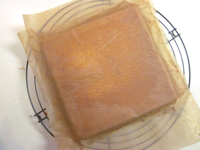 ケーキとクッキーの２層仕上げ♪ アーモンドフロランタンケーキの作り方の手順13