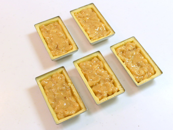 とろ〜りやわらか 生キャラメルとくるみのサブレの作り方の手順9