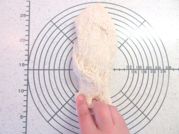 画像 くるみが香ばしい♪ くるみとチーズの平焼きパンの作り方の手順2