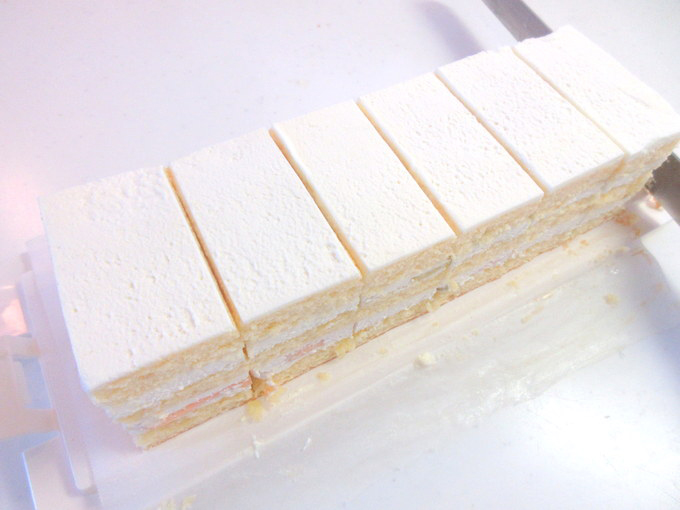 旬の味わい♪ メロンショートケーキの作り方の手順14