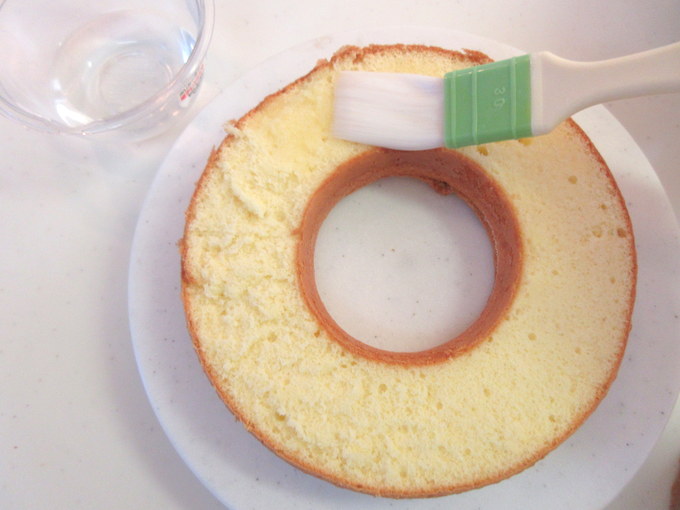 天使のリング型♪ エンゼルショートケーキの作り方の手順9