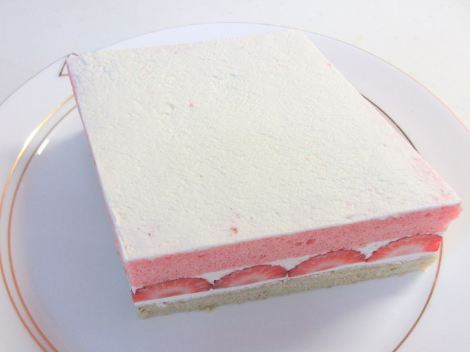 ほんのり桜風味♪ ひな祭りショートケーキの作り方の手順14