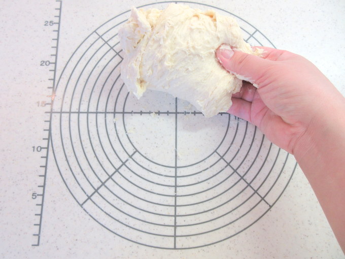 たっぷり具を挟んで♪ 豆乳コッペパンの作り方の手順3