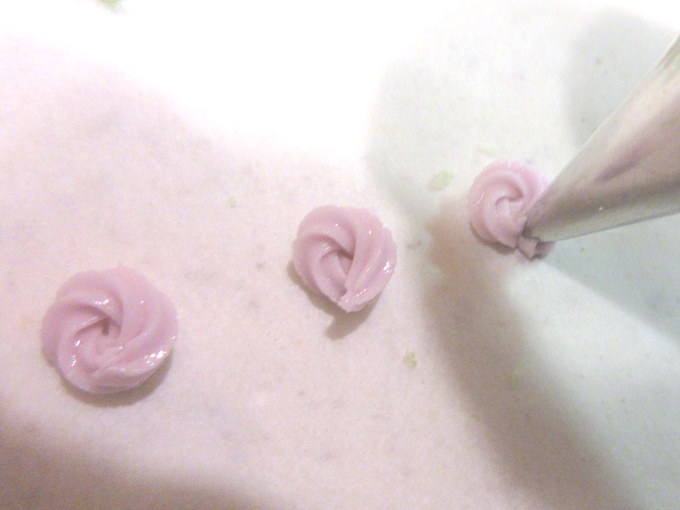 お花畑のお菓子の家♪ フラワーヘクセンハウスの作り方の手順21