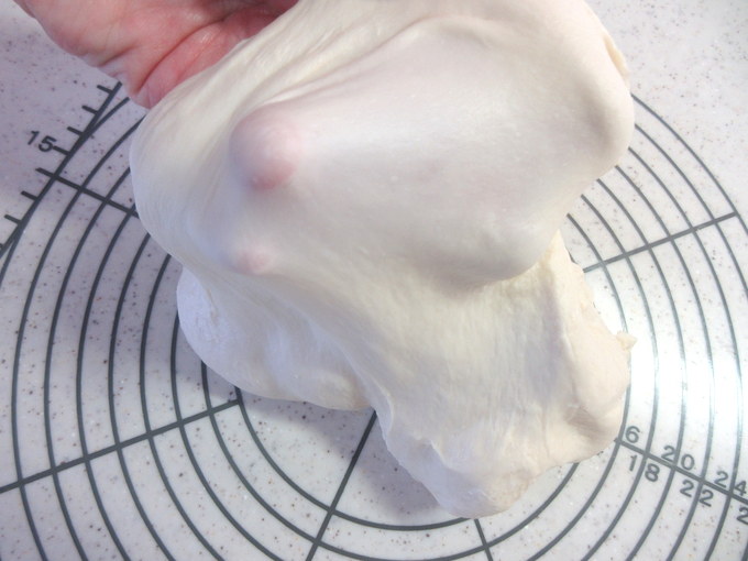 新定番の形♪ まんまる食パンの作り方の手順4