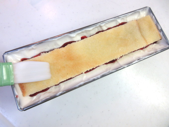 ふわっと甘酸っぱい♪ ベリーとホワイトチョコのムースの作り方の手順15
