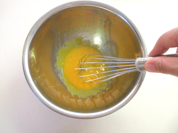 画像 ホワイトチョコ入り♪ 抹茶のクリームシフォンの作り方の手順1