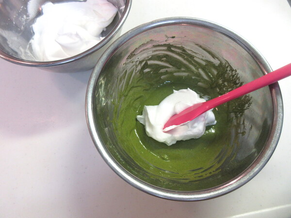 画像 ホワイトチョコ入り♪ 抹茶のクリームシフォンの作り方の手順5