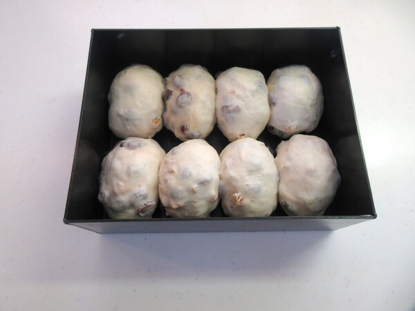 たっぷり大き目♪ レーズンちぎりパンの作り方の手順13