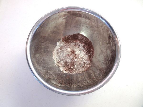 生クリームをサンド♪ ココアの台湾カステラの作り方の手順2