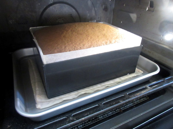 生クリームをサンド♪ ココアの台湾カステラの作り方の手順9