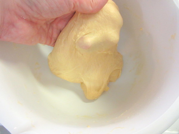 話題のスイーツ♪ マリトッツォの作り方の手順5