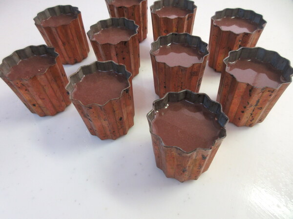 中までチョコたっぷり♪ 生チョコカヌレの作り方の手順8