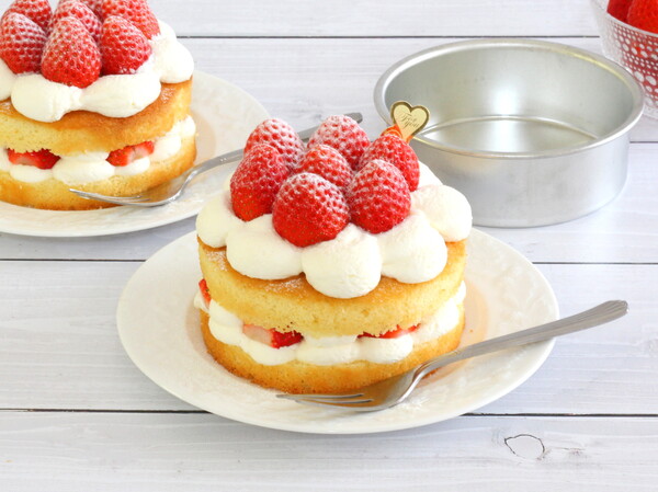 卵ひとつで♪ 食べきりサイズ苺ショートケーキの作り方の手順14
