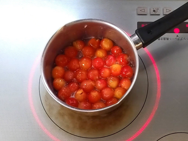 ギリシャヨーグルトで♪ さくらんぼのヨーグルトムースの作り方の手順2