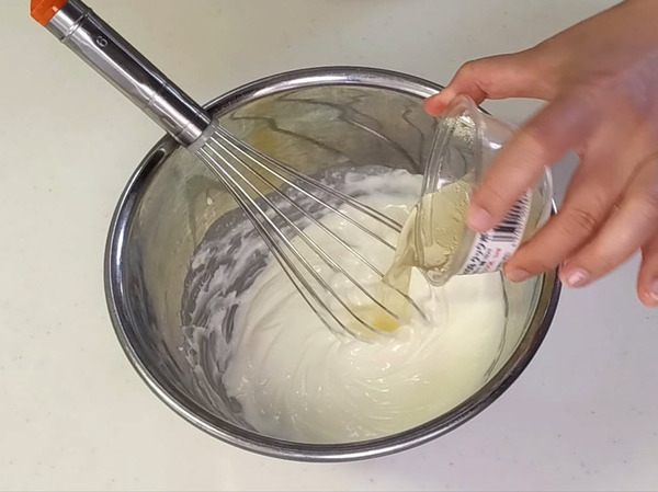 ギリシャヨーグルトで♪ さくらんぼのヨーグルトムースの作り方の手順9