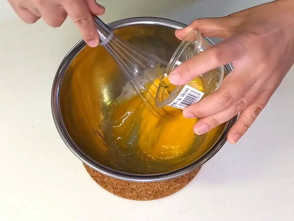 甘くない♪ お食事用 塩シフォンケーキの作り方の手順1
