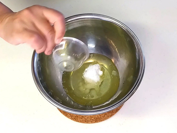 甘くない♪ お食事用 塩シフォンケーキの作り方の手順3