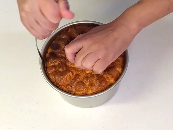 甘くない♪ お食事用 塩シフォンケーキの作り方の手順8