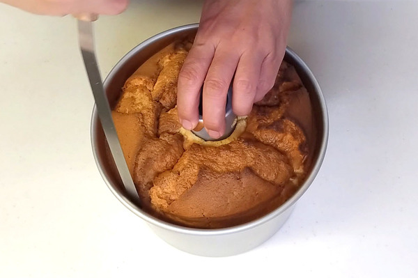 画像 超トールシフォン20cm型で焼く プレーンシフォンケーキの作り方の手順9