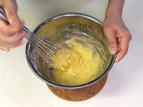 断面の層が楽しい♪ りんごのインビジブルケーキの作り方の手順2
