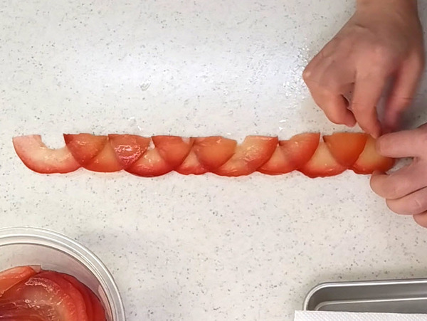 簡単＆華やか♪ りんごのローズカップケーキの作り方の手順3