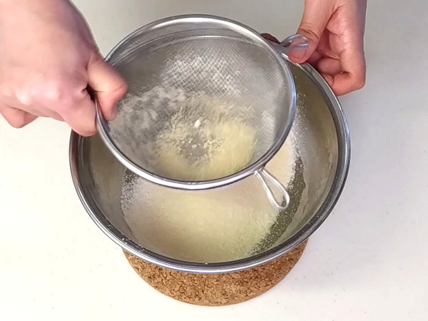簡単＆華やか♪ りんごのローズカップケーキの作り方の手順5
