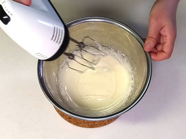 ほんのり甘じょっぱい 桜のパウンドケーキの作り方の手順2