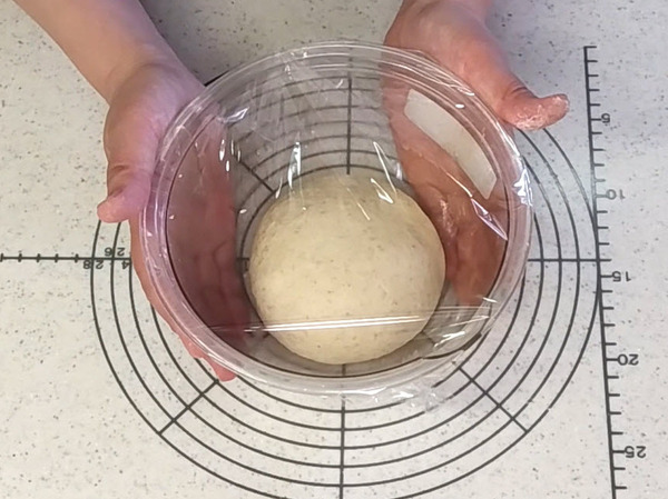 具をたっぷり詰めて♪ キューブサンドイッチの作り方の手順5