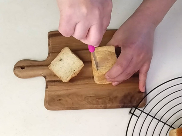具をたっぷり詰めて♪ キューブサンドイッチの作り方の手順17