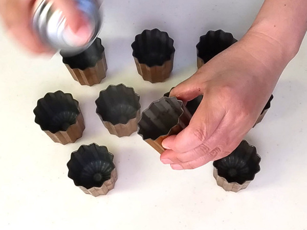 チーズクリーム入り♪ ティラミスカヌレの作り方の手順1