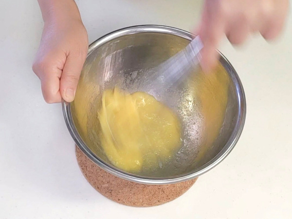 画像 秋の彩り♪ 紫いものマドレーヌの作り方の手順1