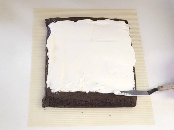 モノクロスイーツ♪ ブラックロールケーキの作り方の手順11