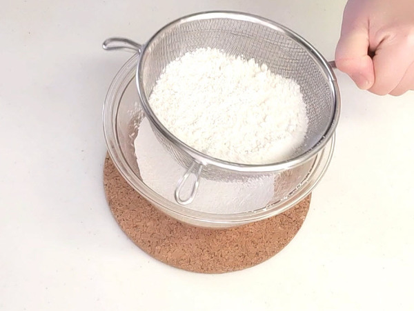 画像 しましまが可愛い♪ 苺とココアのストライプクッキー(改定版)の作り方の手順1