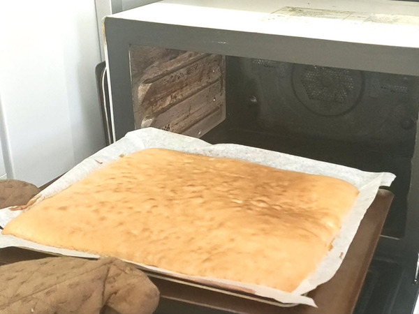ふんわり春香る♪ 桜のロールケーキの作り方の手順7