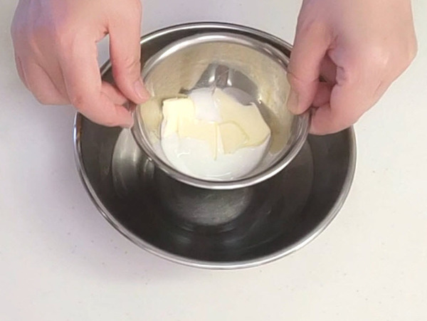 シンプル＆定番♪ 純生ロールケーキの作り方の手順1